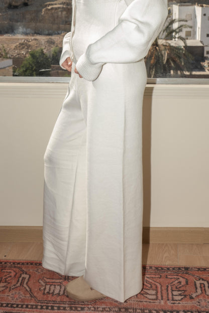 Cloudline knit pants in cream